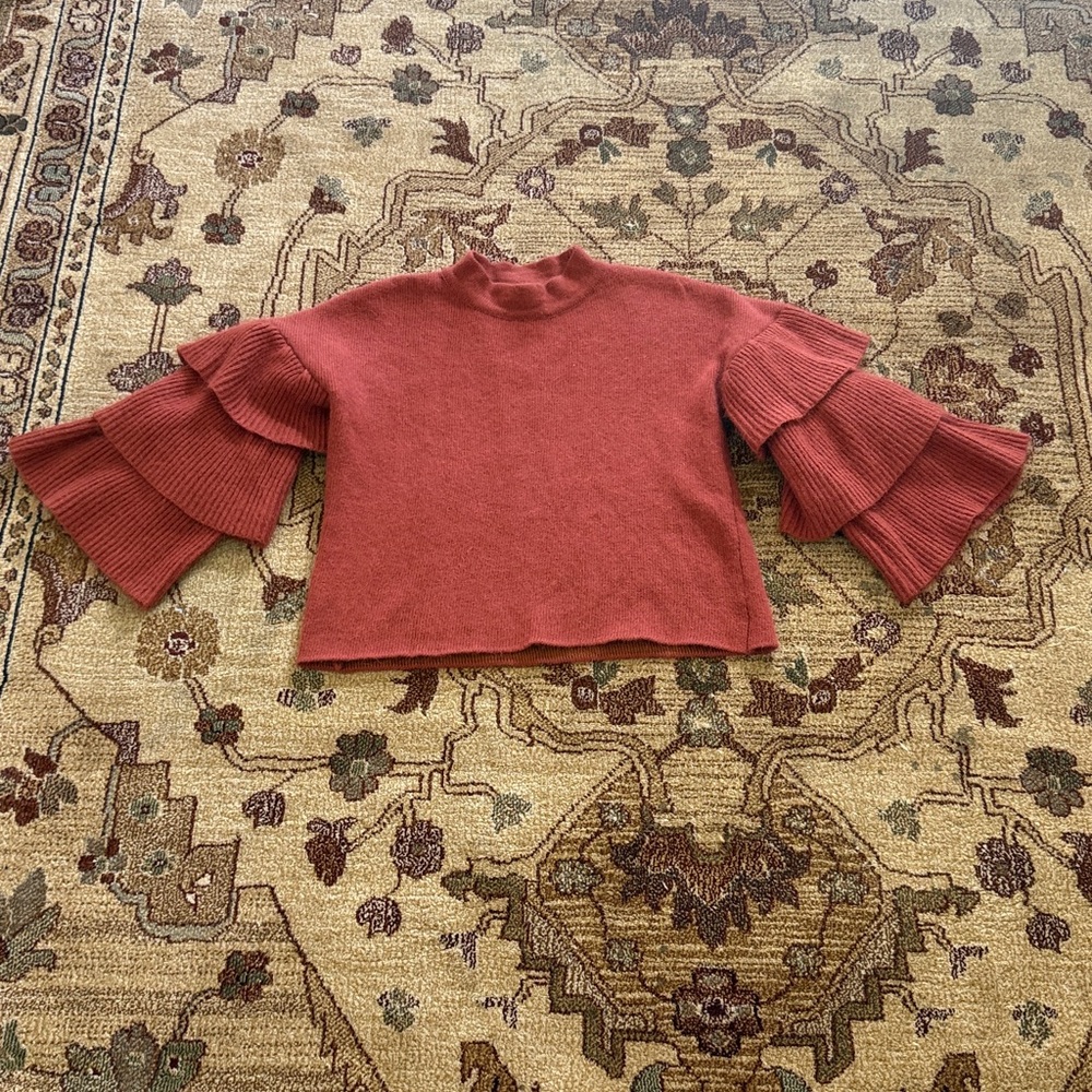 Exaggerated sleeve sweater by Endless Rose medium